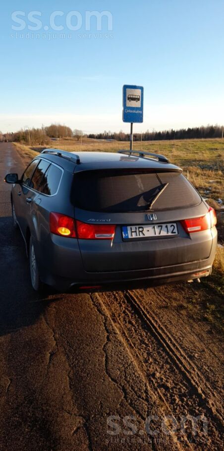 Honda Pardodu Honda Accord Tourer 2.2 dizelis ar 6 atrum