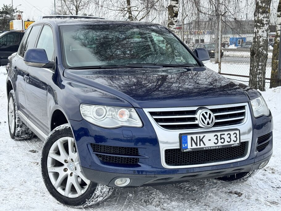 Volkswagen VW Touareg ar maksimālo komplektāciju. Uzticams un