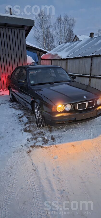 BMW Pārdodu BMW 525 tds. 
