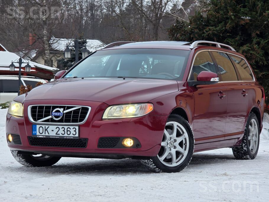 Volvo Summum. Flamenco Red. 2.4D5 151kw/205zs. Tikko no 