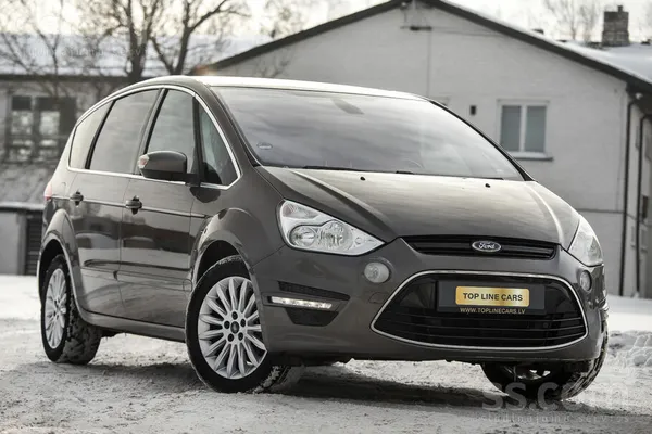 Ford Tikko no Beļģijas ievests Ford S-Max Titanium Face