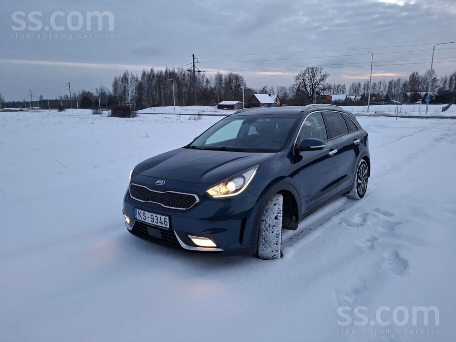 Pārdodu Kia Niro, 2016. gada, hibrīds (īpašnieks privātpersona).
Auto ti