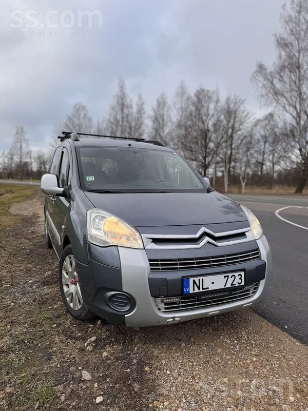 Citroen Pārdodu koptu un uzticamu 2008. gada Citroën Berli