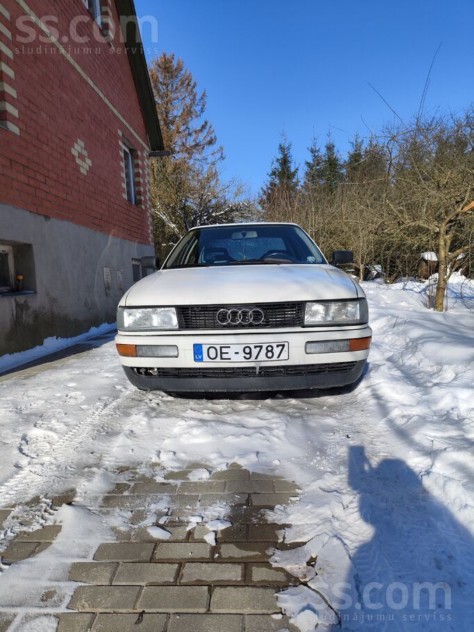 Audi Pārdod audi 80 b3 1.8 turbo 110kw +čipots. Auto ar