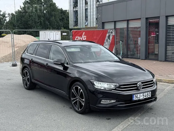 Volkswagen Pardodu koptu un uzticamu VW Passat ar 2.0 Tdi (14