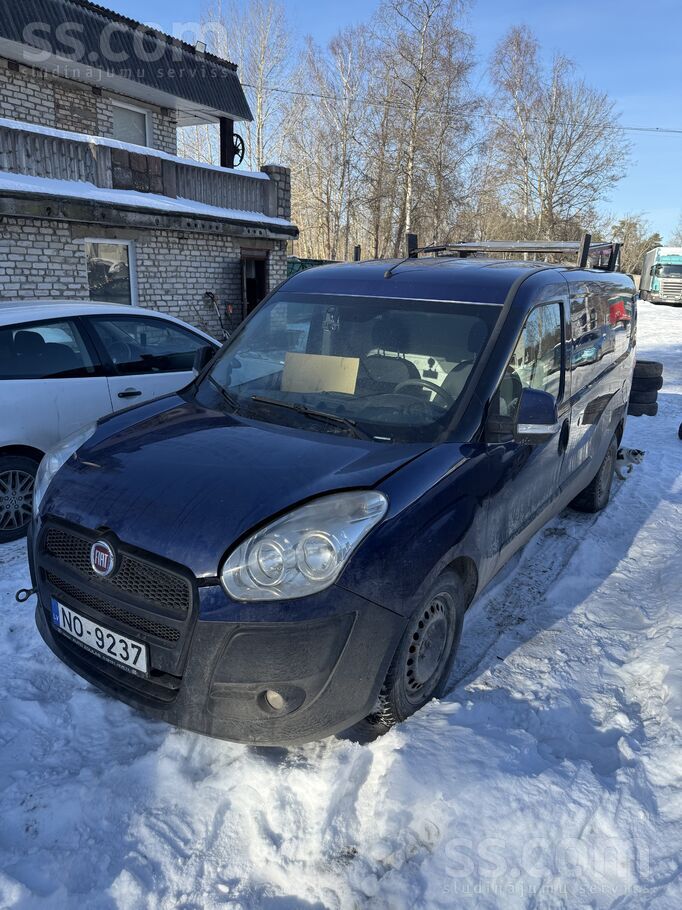 Fiat Pārdodu Fiat Doblo 1.6 Multijet (74 kW), 2013. gad