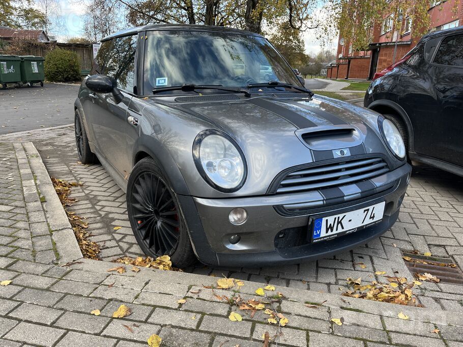 Mini Mini Cooper S – maza raķete gatava jaunam īpašniek