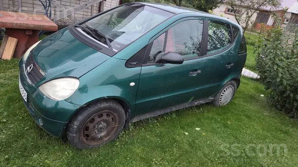 Mercedes A160 - 1