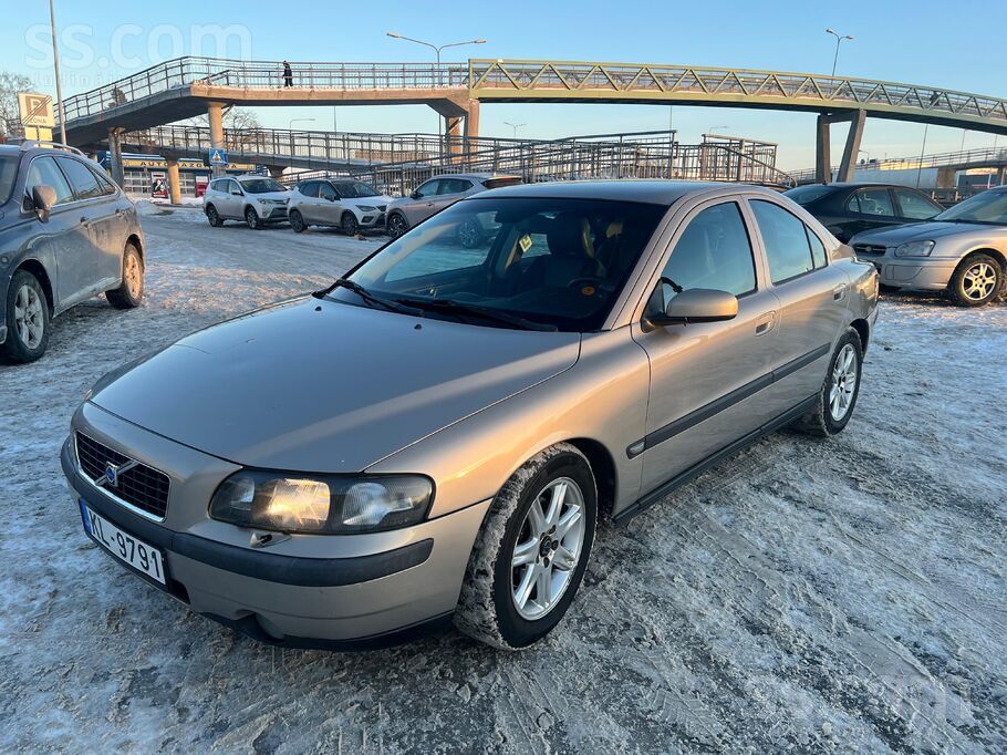 Volvo Tiek pārdots auto saistībā ar jauna Trl iegādi. 