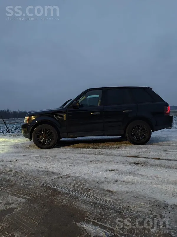 Pārdošanā Range Rover Sport. Pirms 2 gadi pilnībā atjaunots dzinējs (Kk Cust