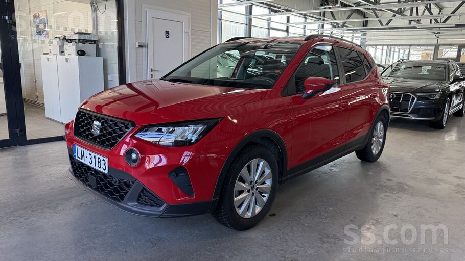 1.0 Benzīns (110zs), Automāts.
Vidējais degvielas patēriņš 4, 8L/100Km.