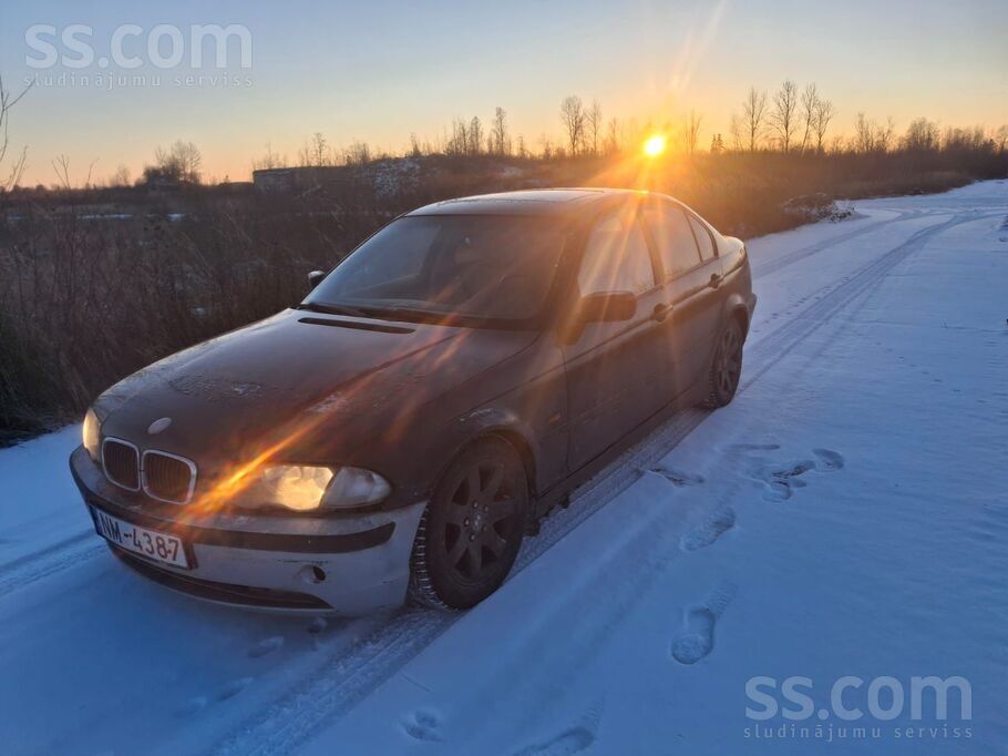 Pārdodas bmw e46 323i automāts kārba avārijas režīmā bet braukt var. Līdzī n