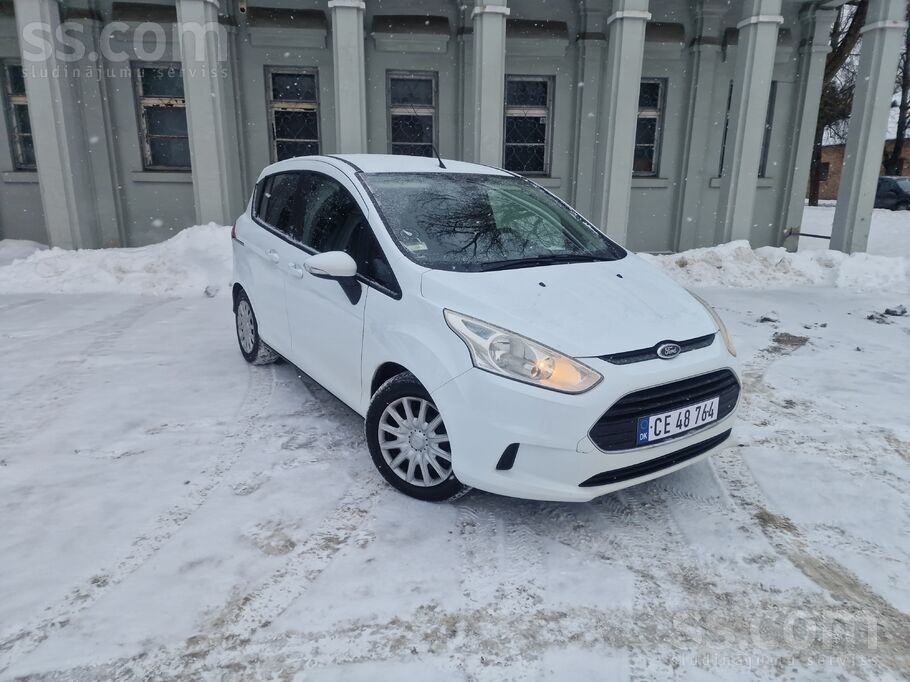 Продаю Ford B-Max В очень хорошем состоянии с оригинальным пробегом. И новым