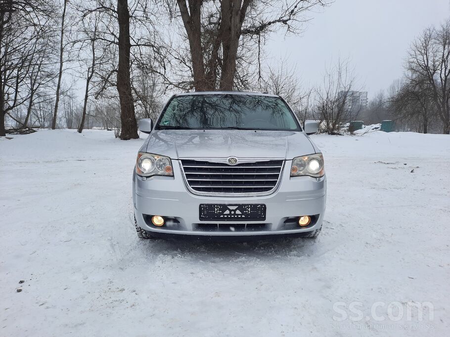 Chrysler Tikko no Vācijas un latvijas ceļus nav redzējis. P