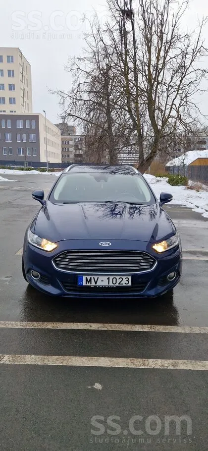 Ford Pārdod 2016. Gada Ford Mondeo ar 1.5 dīzeļdzinēju 