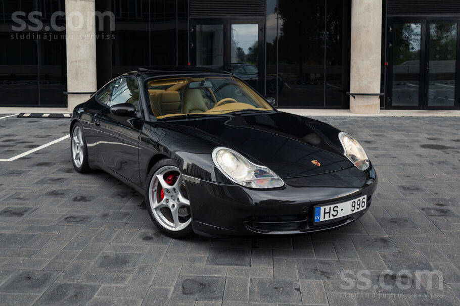 Tiek pārdots viens no labākajiem šīs paaudzes 911(966) eksemplāriem, kāds šo
