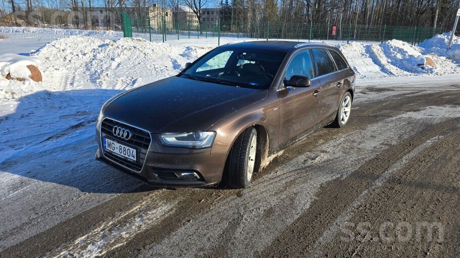 Pārdodu / mainu pret BMW E90, E91 vai E92 savu Audi A4 B8, 5 2012. gads, 2.0