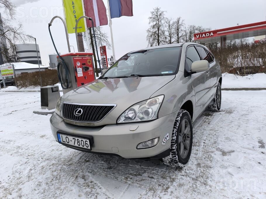 Lexus Pārdod kopts auto, nomainīti filtri, eļļa, bremžu 