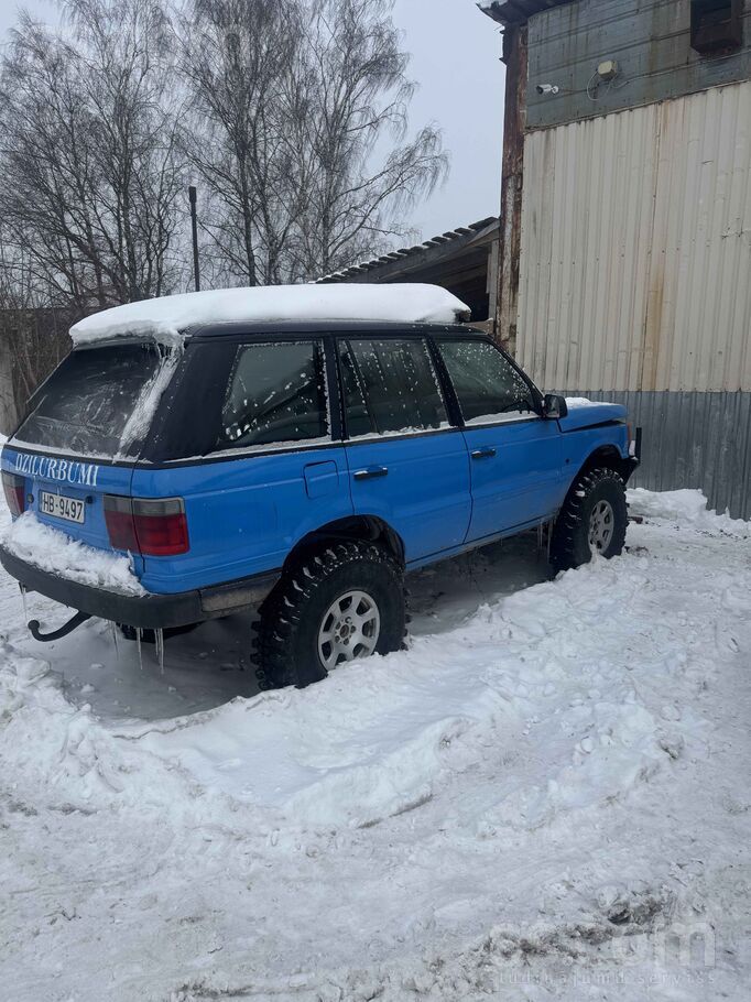 Land-rover Продаётся король бездорожья. В лесу машине равных 