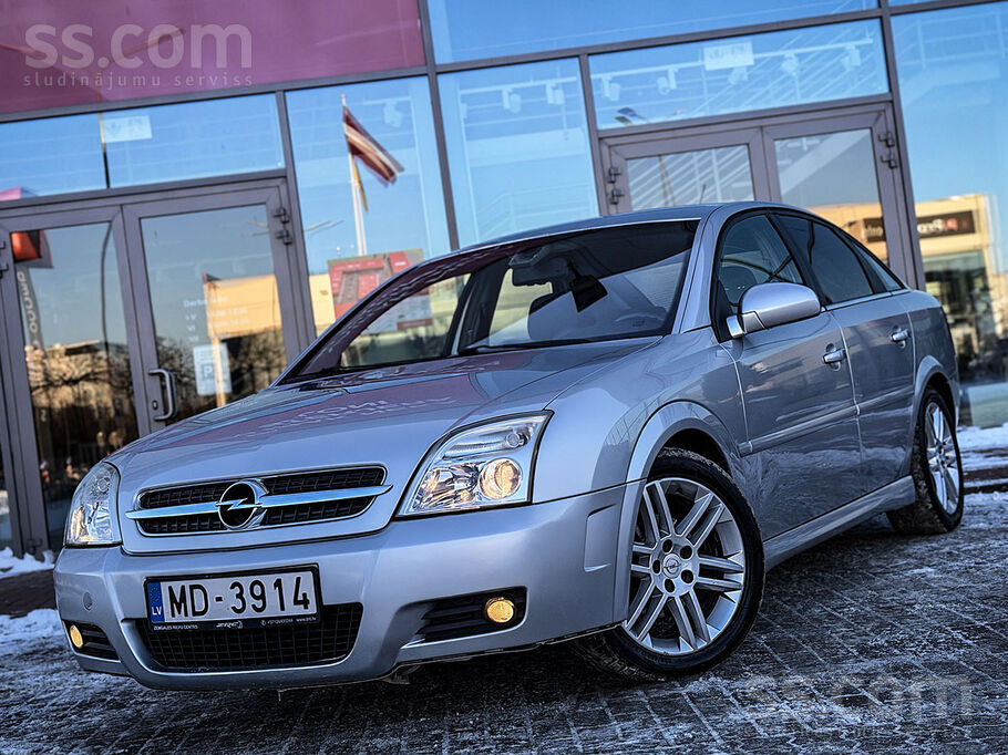 Automāts. Lieliskā tehniskā un vizuāla kārtībā.
Latvijā no 2017.gada. Pā