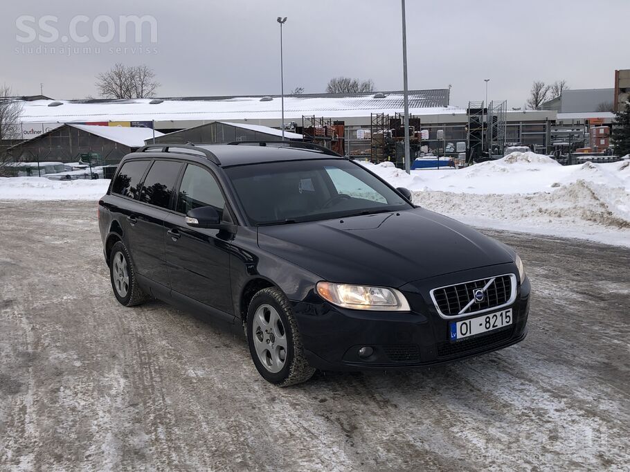 Volvo 3600 eur - 2.0 Dīzelis (Manuāls) - Ādas salons - N