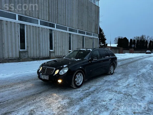 Mercedes Kopts un aprūpēts auto ļoti labā tehniskā un vizuā