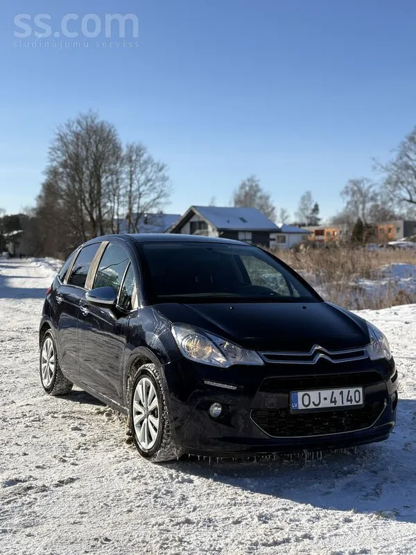 Citroen Продаю ухоженный и экономичный Citroën C3 1.2 бенз