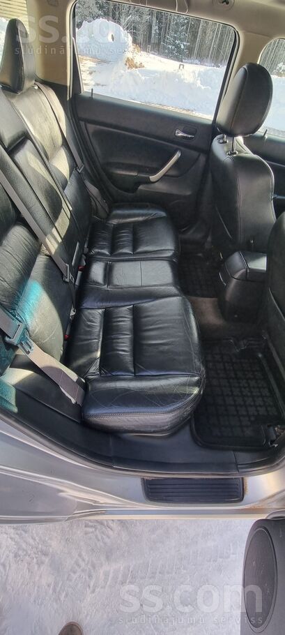 Auto kalpojis godam, bet sakarā ar jauna auto iegādi, šim auto jādodas pie j