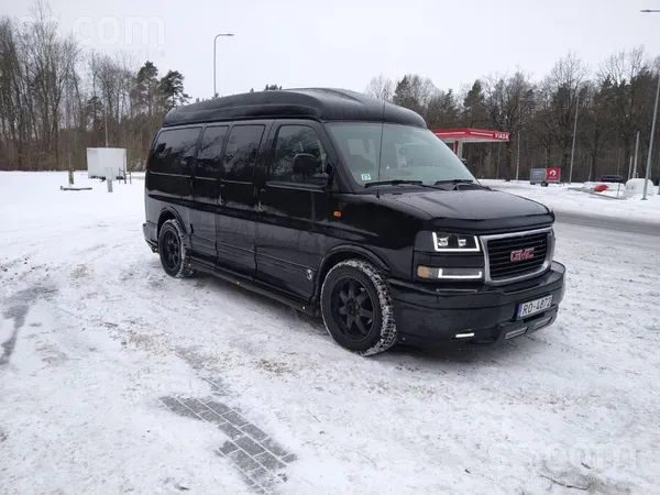 Chevrolet Продаю Gmc Savanna , полный привод, хорошая компле