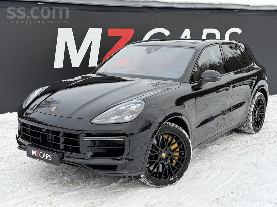 Cayenne Turbo 404kw/550hp, viens no bagātākajiem aprīkojumiem šim modelim, p