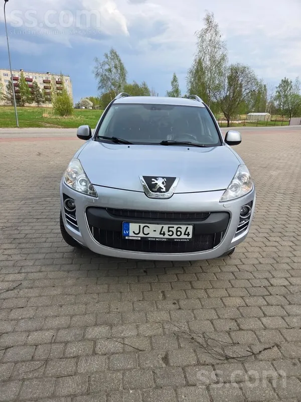Peugeot 7 vietas, ekonomisks 2.2dīzelis, automātiskā ātrum