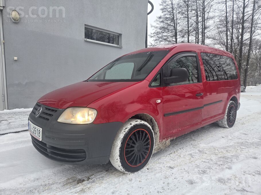 Volkswagen 3300€