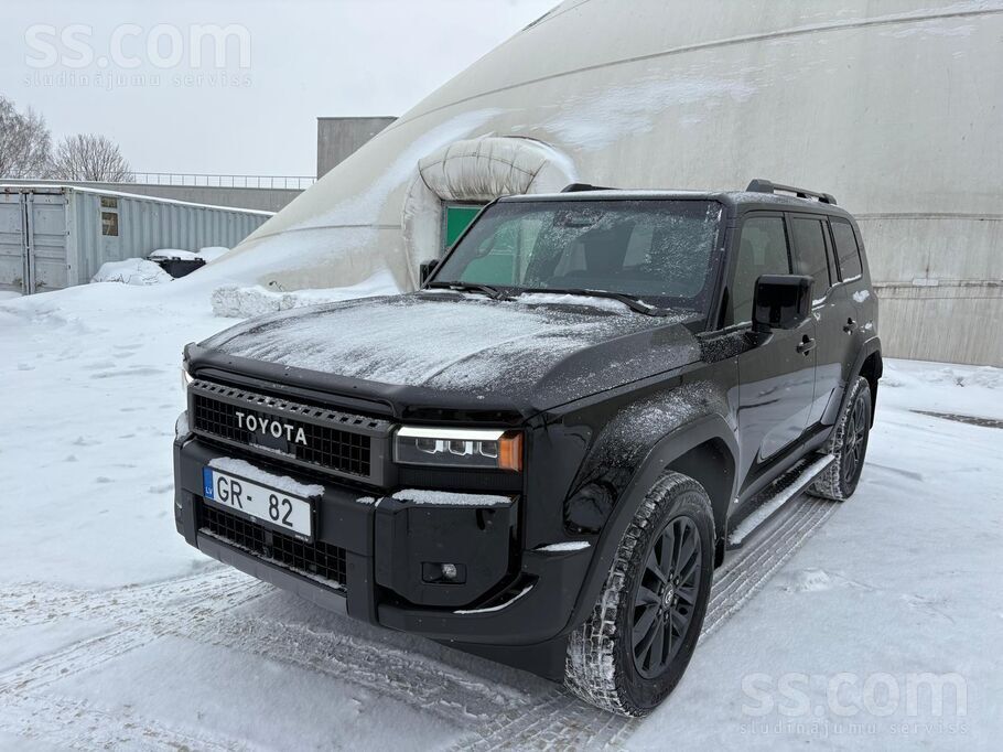 Toyota Pārdodu Toyota Land Cruiser pilnā Prestige komplek