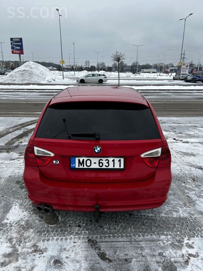 BMW Pārdodu auto. Ņemot vērā auto izlaiduma gadu, prot