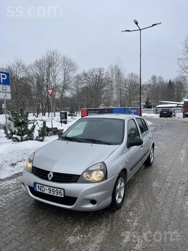 Renault Продаю Renault Clio 2010 1.5tdi. В очень хорошем т