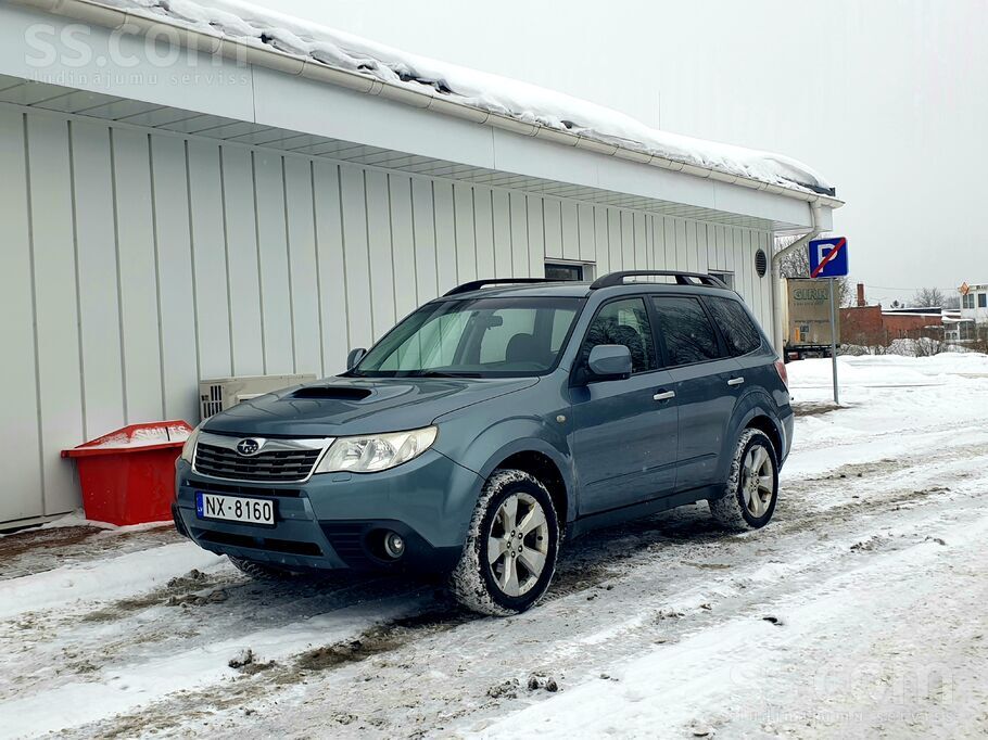 Subaru Forester 2.5 Turbo 169kw. Benzīs/ Gāze. Automātiskā Ātrumkārba. 4x4 P