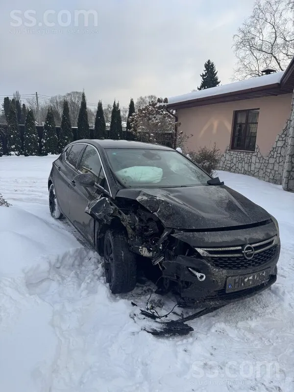 Opel Рассматриваю все варианты о цене можно договорится