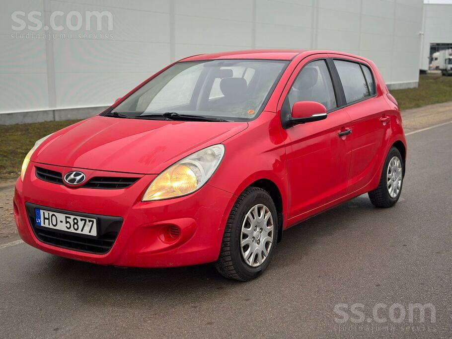 Pārdodu Hyundai I20 labā tehniskā stāvoklī.
1.4 benzīns
100 Zs
5 ātr