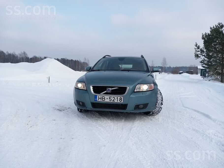 Volvo Pārdod Volvo V50 2008. gada 2.4 dīzelis ar automāt