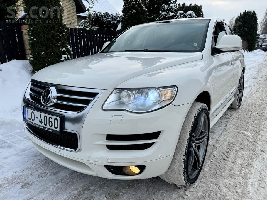Volkswagen VW Touareg 3.0Tdi R-line White Pearl 165kW Facelif