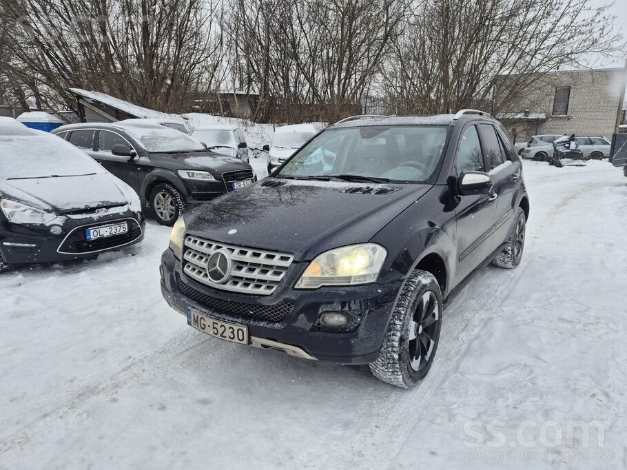 Mercedes Mercedes Benz ML 420 4.0l dīzelis. 2225kw