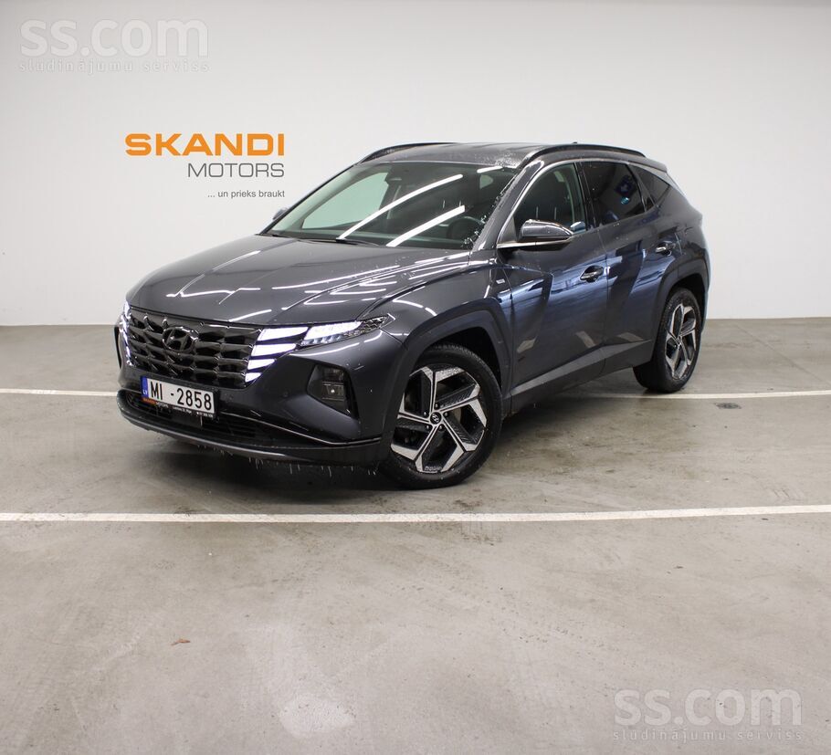 Hyundai Tucson, Premium 4Wd komplektācija ar 1.6 Benzīna dzinēju un Automāti