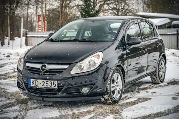 Opel Pārdod Opel Corsa 1.3 dīzelis, 66 kw, manuālā Kārb