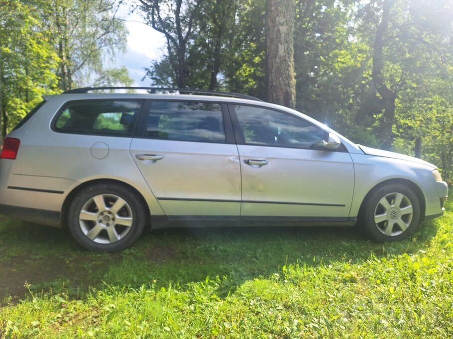 Volkswagen Pārdošanā uzticams darba auto VW passat B6, tie ka