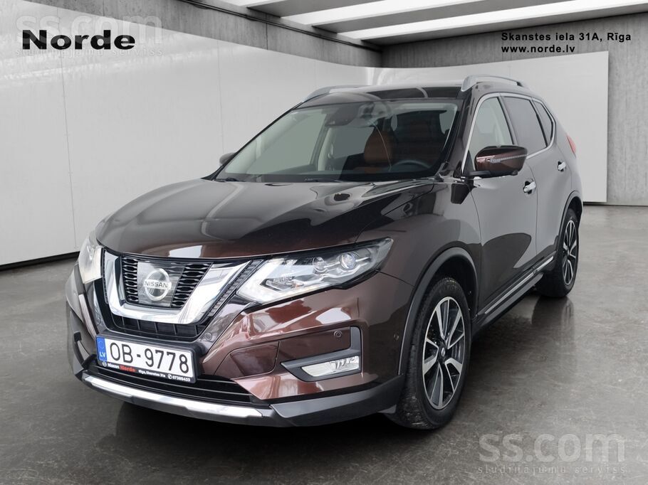 Nissan Xtrail Facelift, Tekna pilnākais aprīkojuma līmenis. Oficiālais Nissa