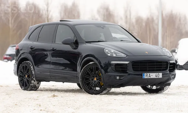 Porsche Pārdodas Porsche Cayenne 2016 gada Facelift