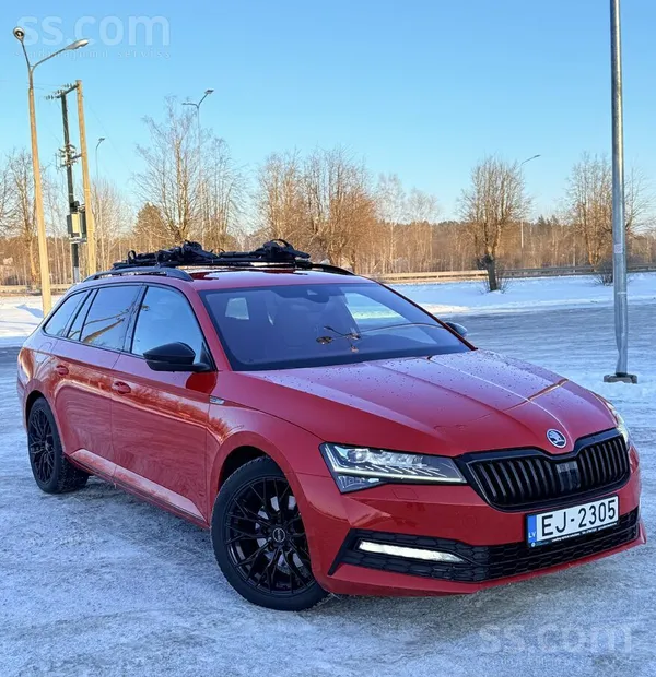 Skoda Piedāvāju īpaši koptu, tehniski un vizuāli nevaino