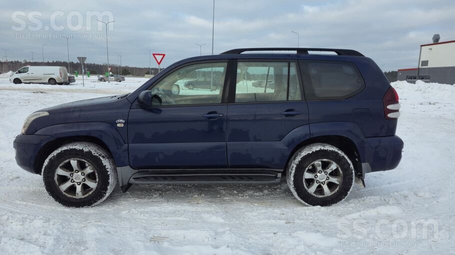Toyota Pārdodu Toyota Land Cruiser Prado 120. 