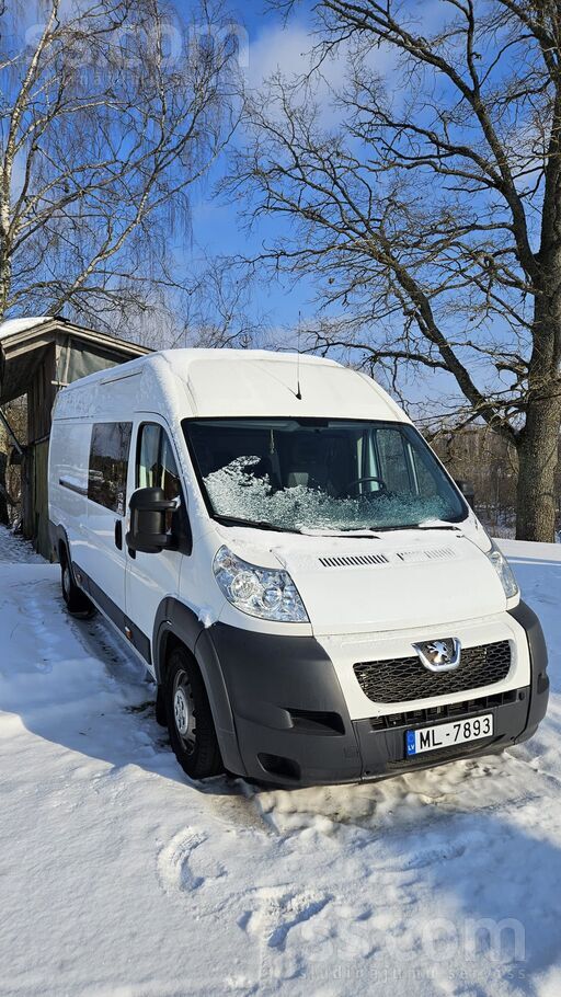 Peugeot Tiek pārdots buss, labi uzturēts, teicamā tehniskā