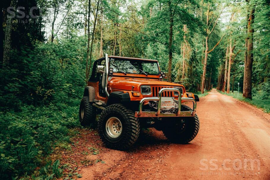 Jeep Var braukt jebkur un ar šiku. Sīkāk, noteikti tele